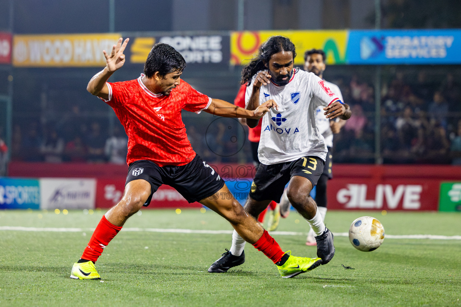 DH Maaenboodhoo vs DH Kudahuvadhoo in Dhaalu Atoll Finals in Day 25 of Golden Futsal Challenge 2025 was held on Wednesday , 28th January 2025, in Hulhumale', Maldives. Photos: Nausham Waheed / images.mv