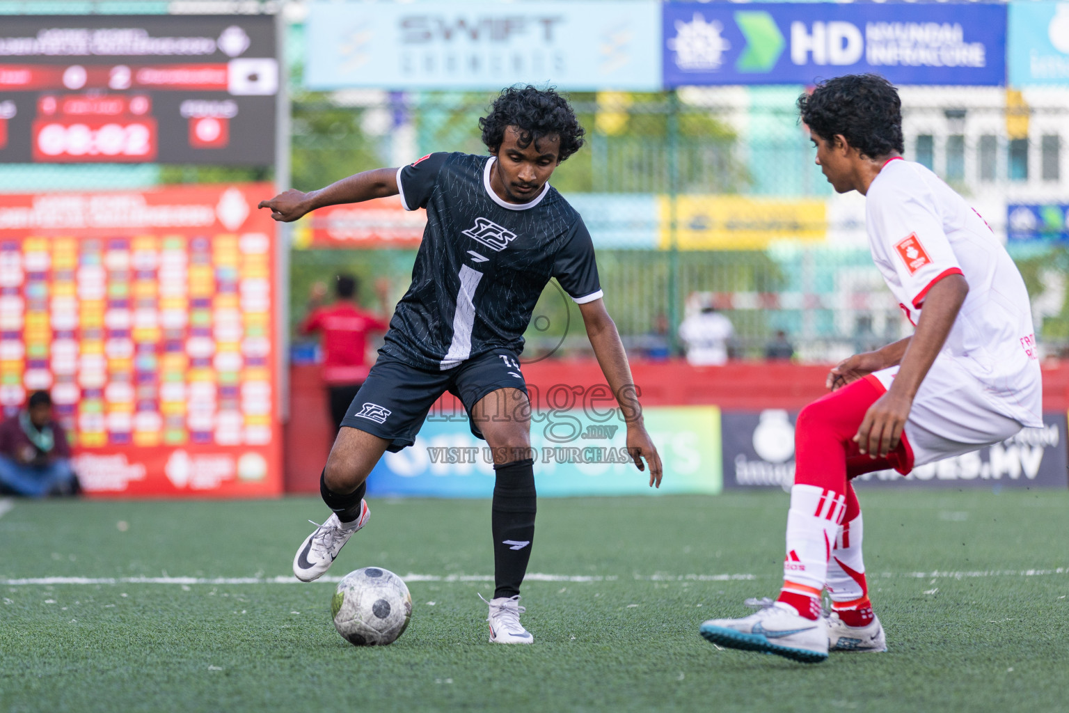 F Feeali VS F Dharanboodhoo in Day 13 of Golden Futsal Challenge 2024 was held on Saturday, 27th January 2024, in Hulhumale', Maldives Photos: Nausham Waheed / images.mv