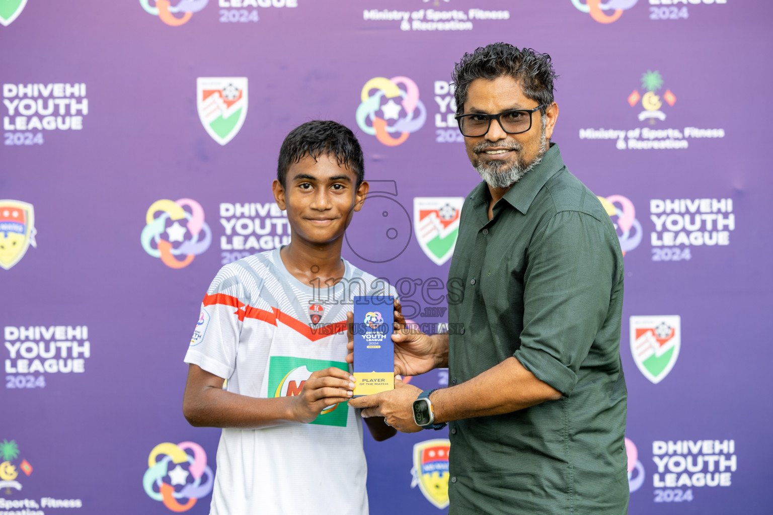 Dhivehi Youth League 2024 - Day 1. Matches held at Henveiru Stadium on 21st November 2024 , Thursday. Photos: Shuu Abdul Sattar/ Images.mv