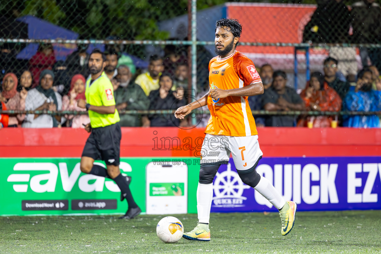 Th Hirilandhoo vs Th Omadhoo in Atoll Round Semi Final on Day 22 of Golden Futsal Challenge 2025 was held on Sunday , 26th January 2025, in Hulhumale', Maldives.
Photos: Ismail Thoriq / images.mv