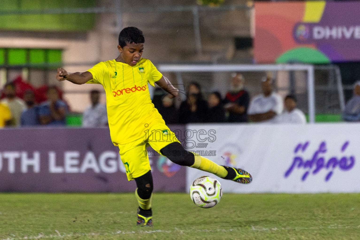 TC vs Maziya  in Day 11 of Dhivehi Youth League 2024 held at Henveiru Stadium on Tuesday, 17th December 2024. Photos: Shuu Abdul Sattar