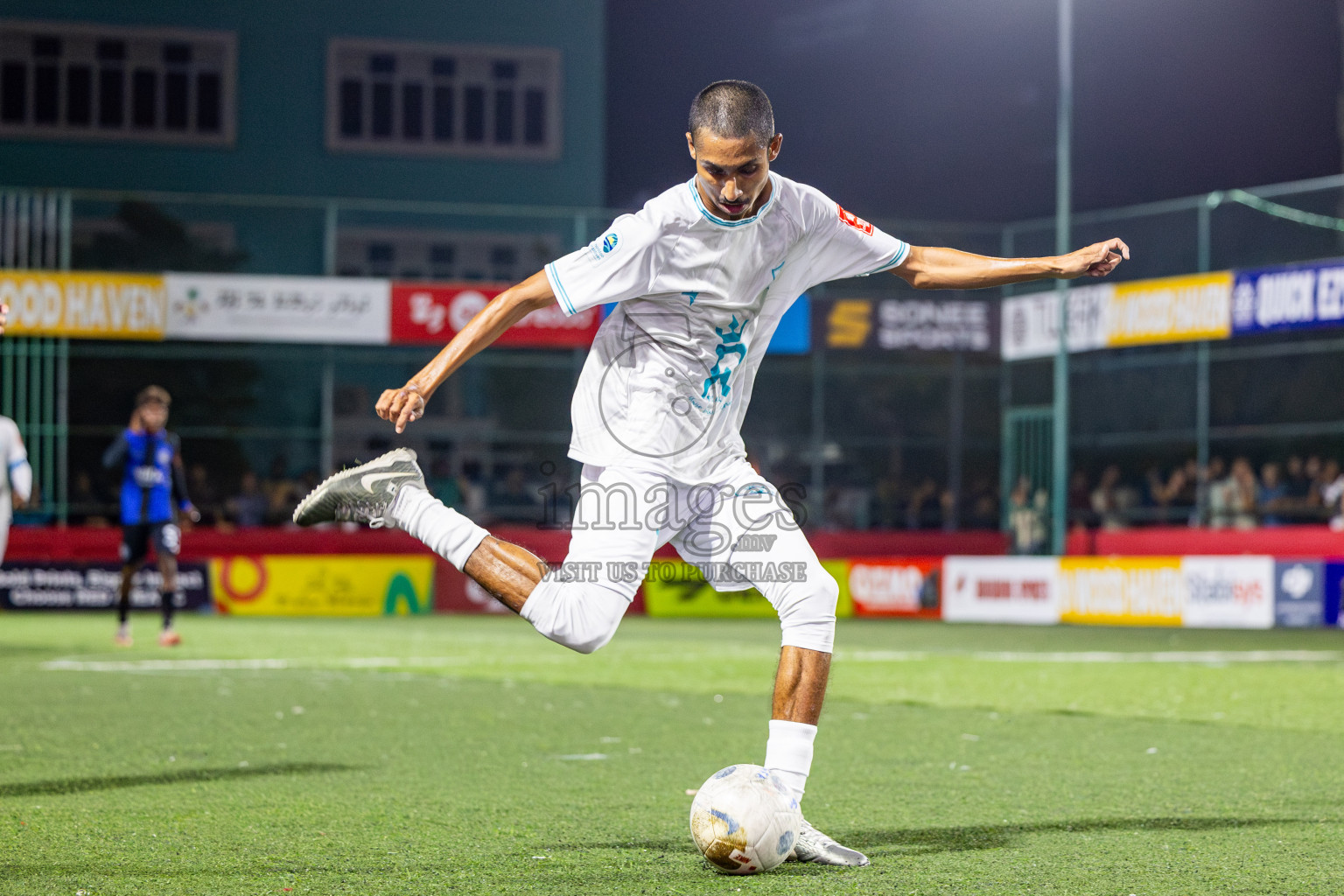 AA Bodufolhudhoo vs AA Thoddoo in Day 15 of Golden Futsal Challenge 2025 was held on Sunday, 19th January 2025, in Hulhumale', Maldives. Photos: Nausham Waheed / images.mv