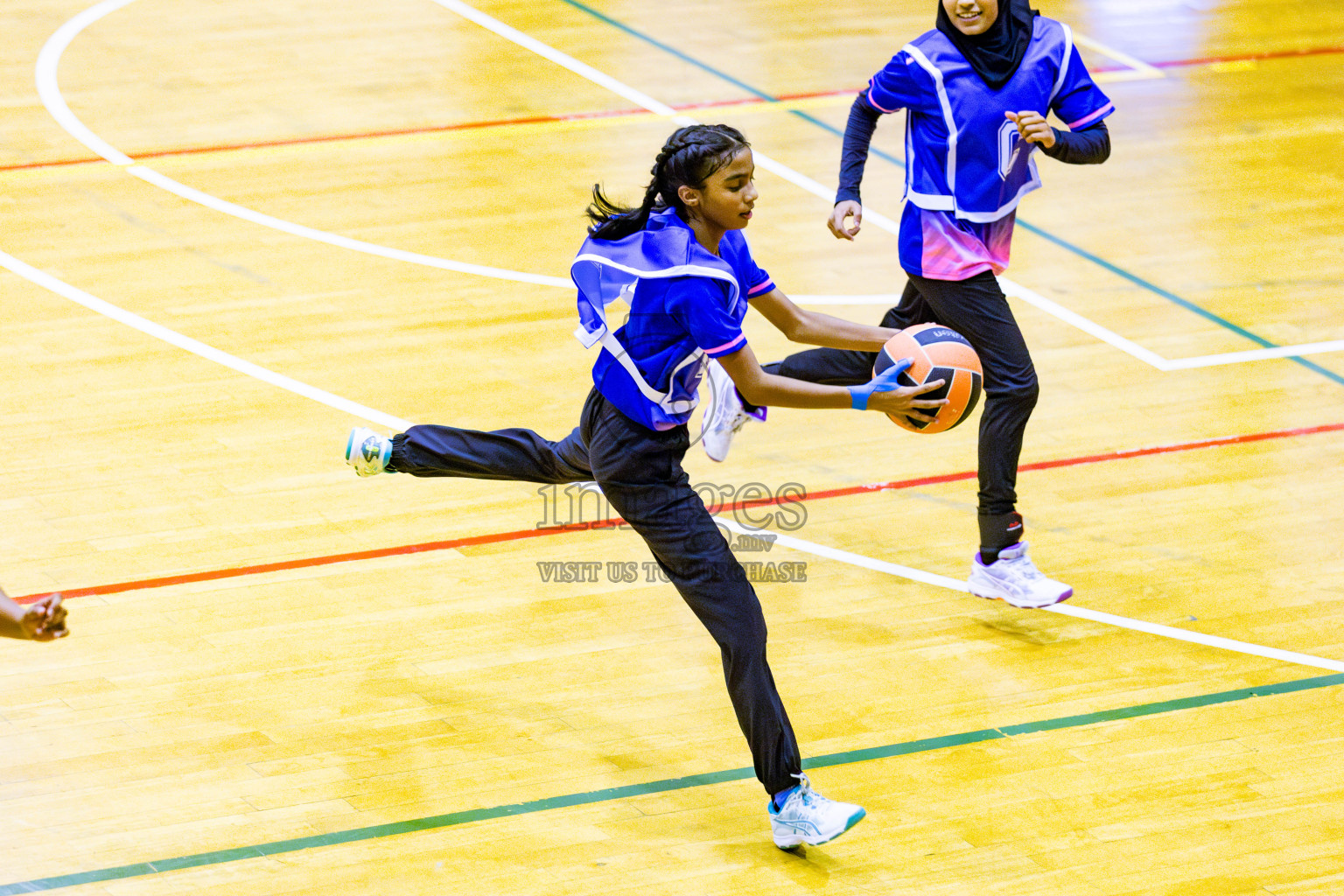 Kulhudhuffushi Youth & Recreation Club vs Club Green StreetDay 2 of 21st National Netball Tournament was held in Social Canter at Male', Maldives on Friday, 18th May 2024. Photos: Nausham Waheed / images.mv