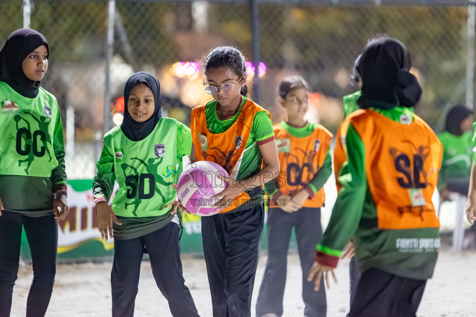 Day 1 of MILO Netball Fest 2025 was held in Cental Park, Hulhumale', Maldives on Thursday, 20th November 2025. 

Photos: Hassan Simah / images.mv