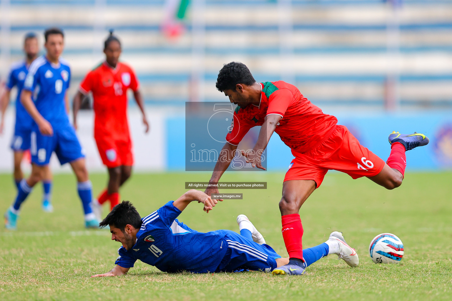 Kuwait vs Bangladesh in the Semi-final of SAFF Championship 2023 held in Sree Kanteerava Stadium, Bengaluru, India, on Saturday, 1st July 2023. Photos: Nausham Waheed, Hassan Simah / images.mv