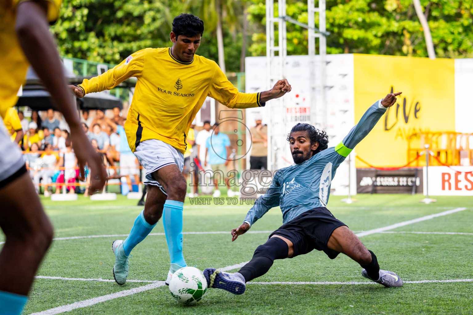 Avani vs Four Seasons in Day 4 of Resort League 2025 (Baa Zone) was held on Sunday, 13th July 2025 in Avani+ Fares Maldives Resort, Baa Atoll, Maldives. Photos: Nausham Waheed / images.mv