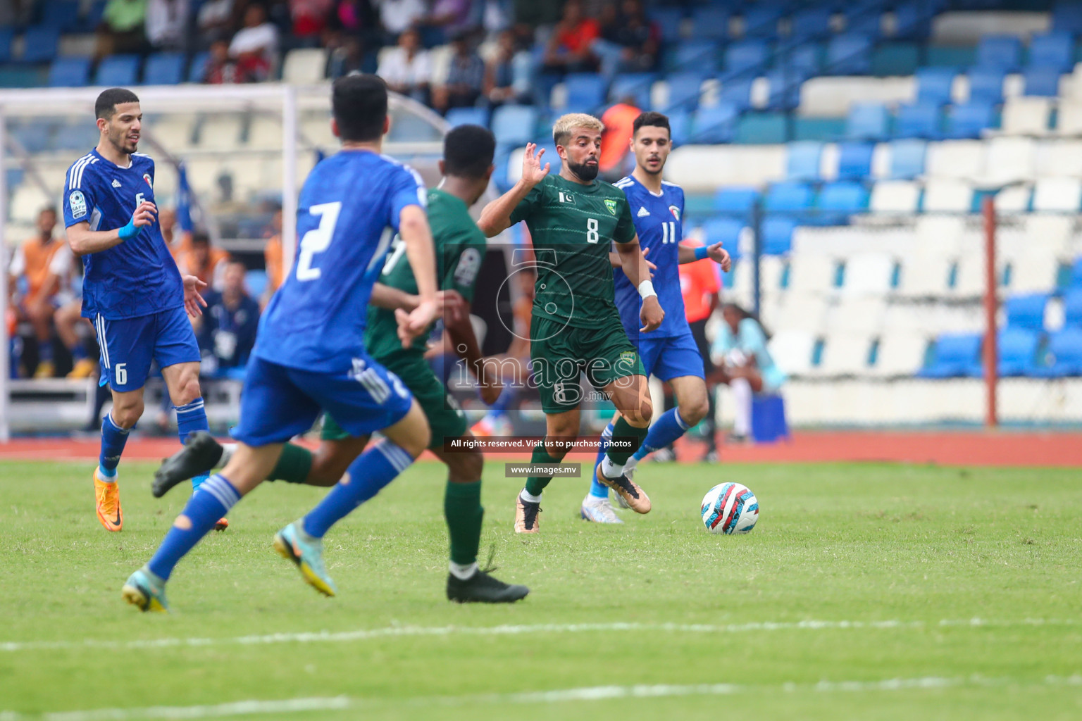 Pakistan vs Kuwait in SAFF Championship 2023 held in Sree Kanteerava Stadium, Bengaluru, India, on Saturday, 24th June 2023. Photos: Nausham Waheed, Hassan Simah / images.mv