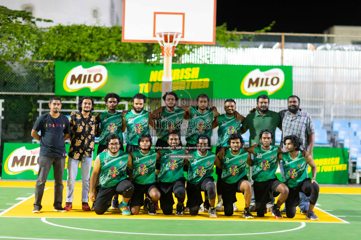 Finals of Weekend League 2021 was held on Monday, 6th December 2021, at Ekuveni Outdoor Basketball court Photos: Ismail Thoriq, Abdulla Abeedh / images.mv