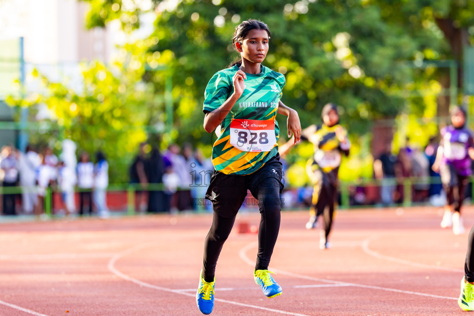 Day 1 of Inter-school Athletics Championship 2025 held in Ekuveni Synthetic Track, Male', Maldives on Monday, 06th October 2025. Photos by: Nausham Waheed / Images.mv