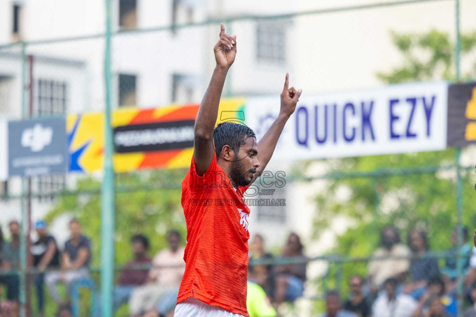K Kaashidhoo vs K Thulusdhoo in Day 15 of Golden Futsal Challenge 2025 was held on Sunday, 19th January 2025, in Hulhumale', Maldives. Photos: Mohamed Mahfooz Moosa / images.mv