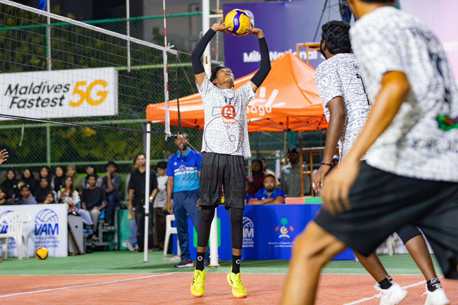 Semi Finals of Milo National Junior Volleyball Championship 2025 Day 5 was held on Thursday, 27th November 2025 at Ekuveni Turf Court Male', Maldives. Photos: Areef Adam / images.mv