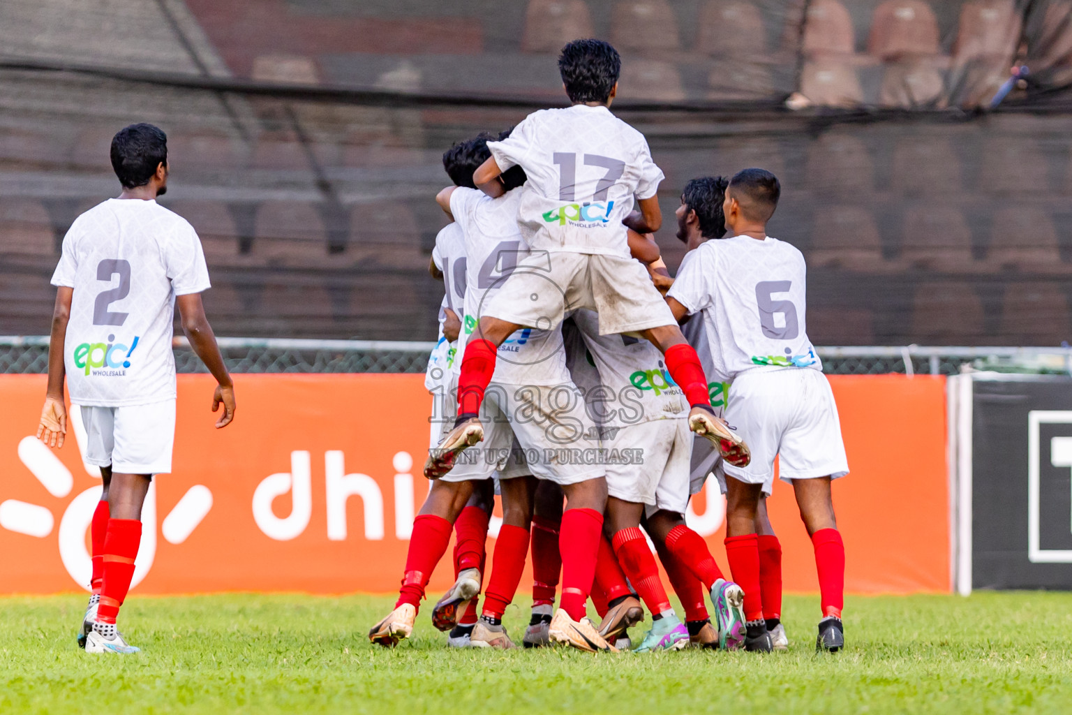 Maziya SRC vs Club Green Streets in Day 2 of Under 19 Youth Championship 2024 was held at National Stadium in Male', Maldives on Monday, 10th June 2024. Photos: Nausham Waheed / images.mv b