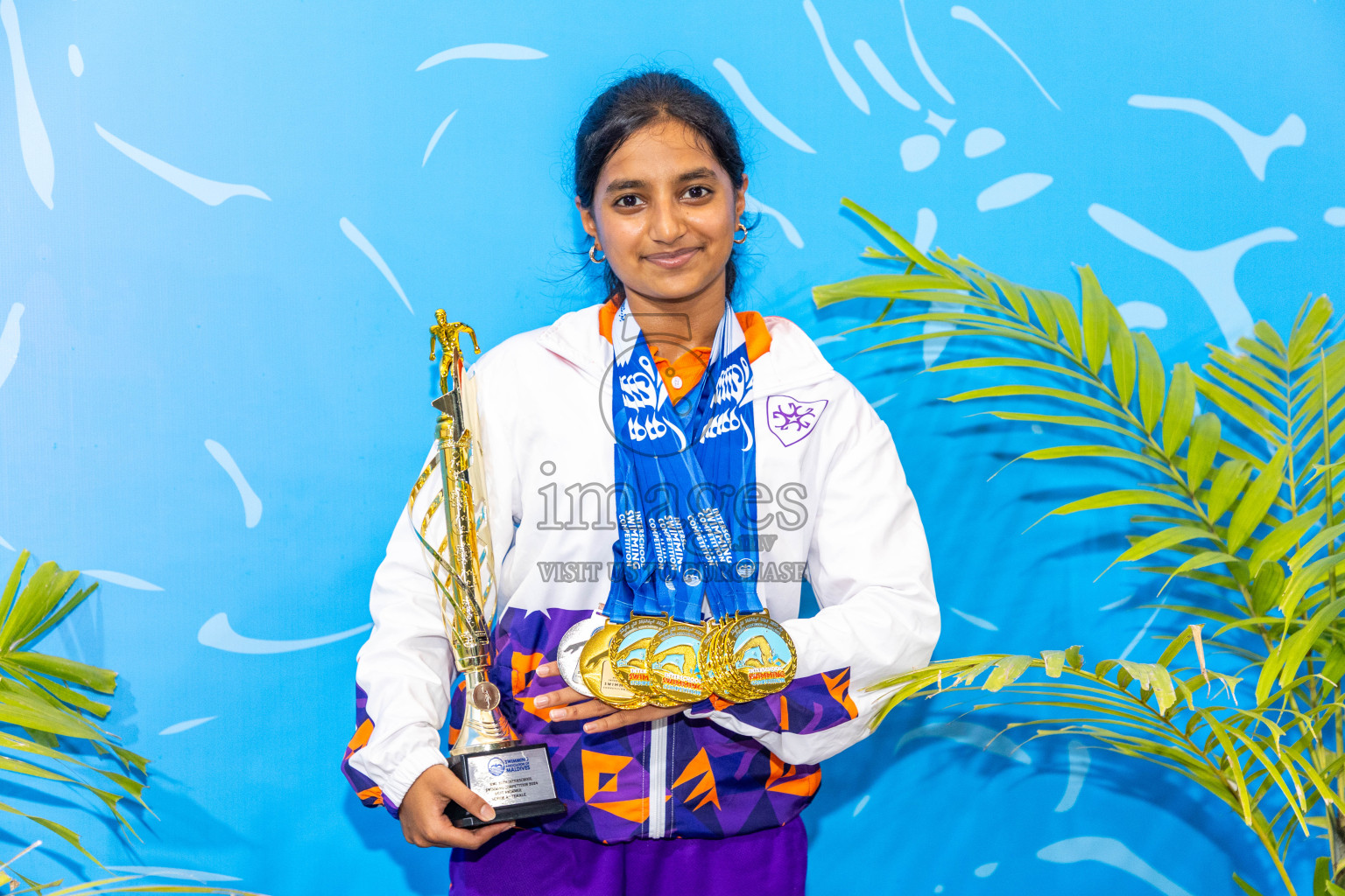 Closing ceremony of BML 20th Inter-School Swimming Competition was held in Hulhumale' Swimming Complex on Saturday, 19th October 2024. 
Photos: Ismail Thoriq