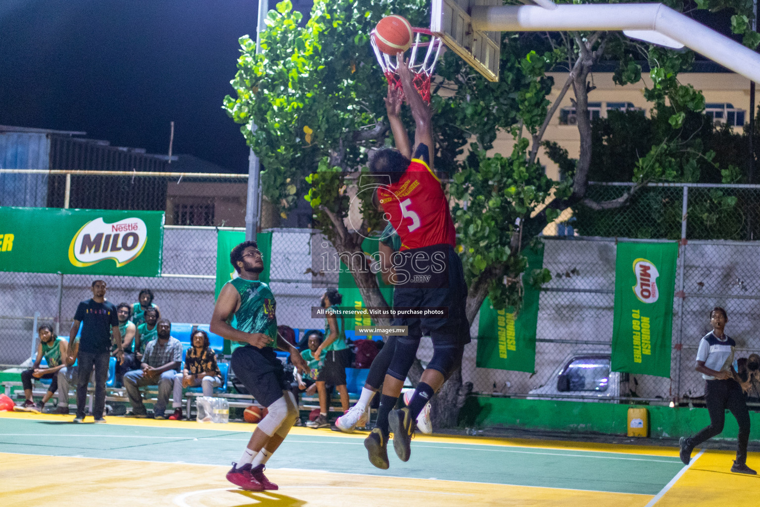 Finals of Weekend League 2021 was held on Monday, 6th December 2021, at Ekuveni Outdoor Basketball court Photos: Ismail Thoriq / images.mv