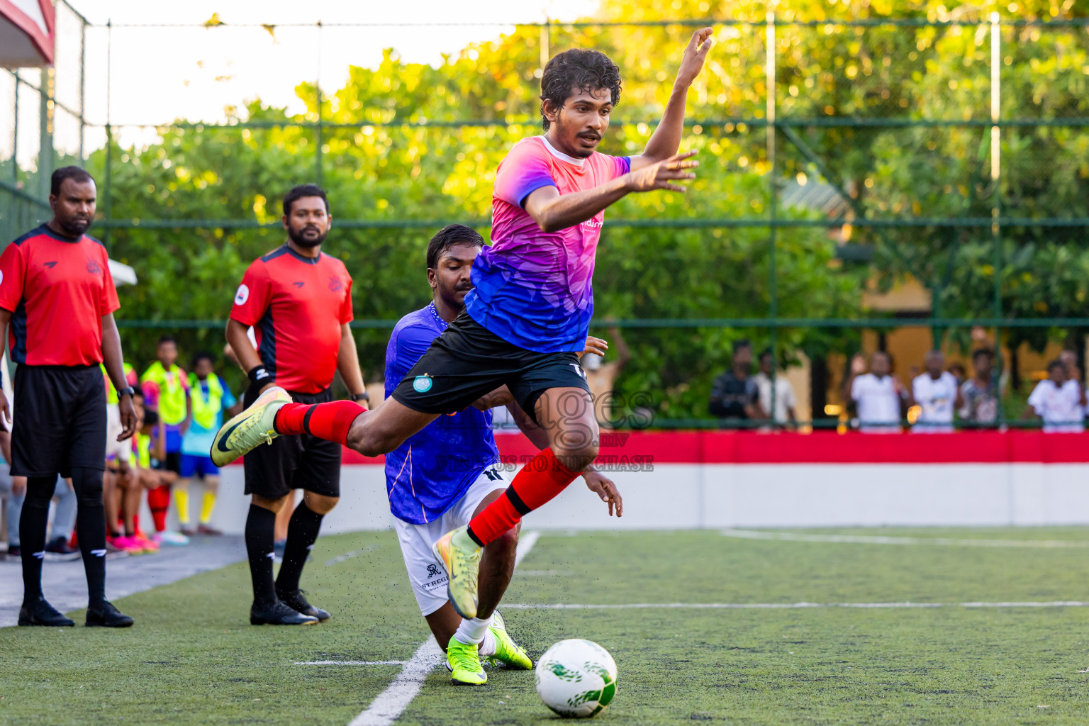 ST REGIS vs Kandima in Day 3 of Resort League 2025 (Dhaalu Zone) was held on Saturday, 17th May 2025 in Niyama Private island, Dhaalu Atoll, Maldives. Photos: Nausham Waheed / images.mv