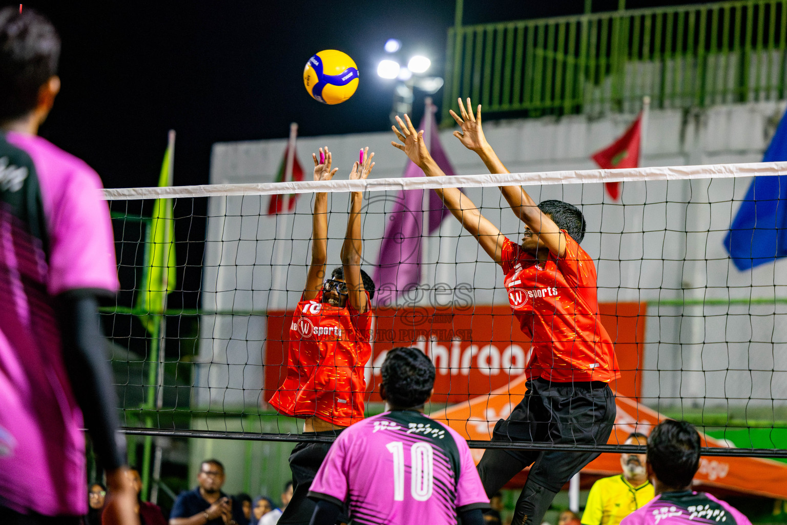 Day 11 of Interschool Volleyball Tournament 2024 was held in Ekuveni Volleyball Court at Male', Maldives on Monday, 2nd December 2024. Photos: Nausham Waheed / images.mv