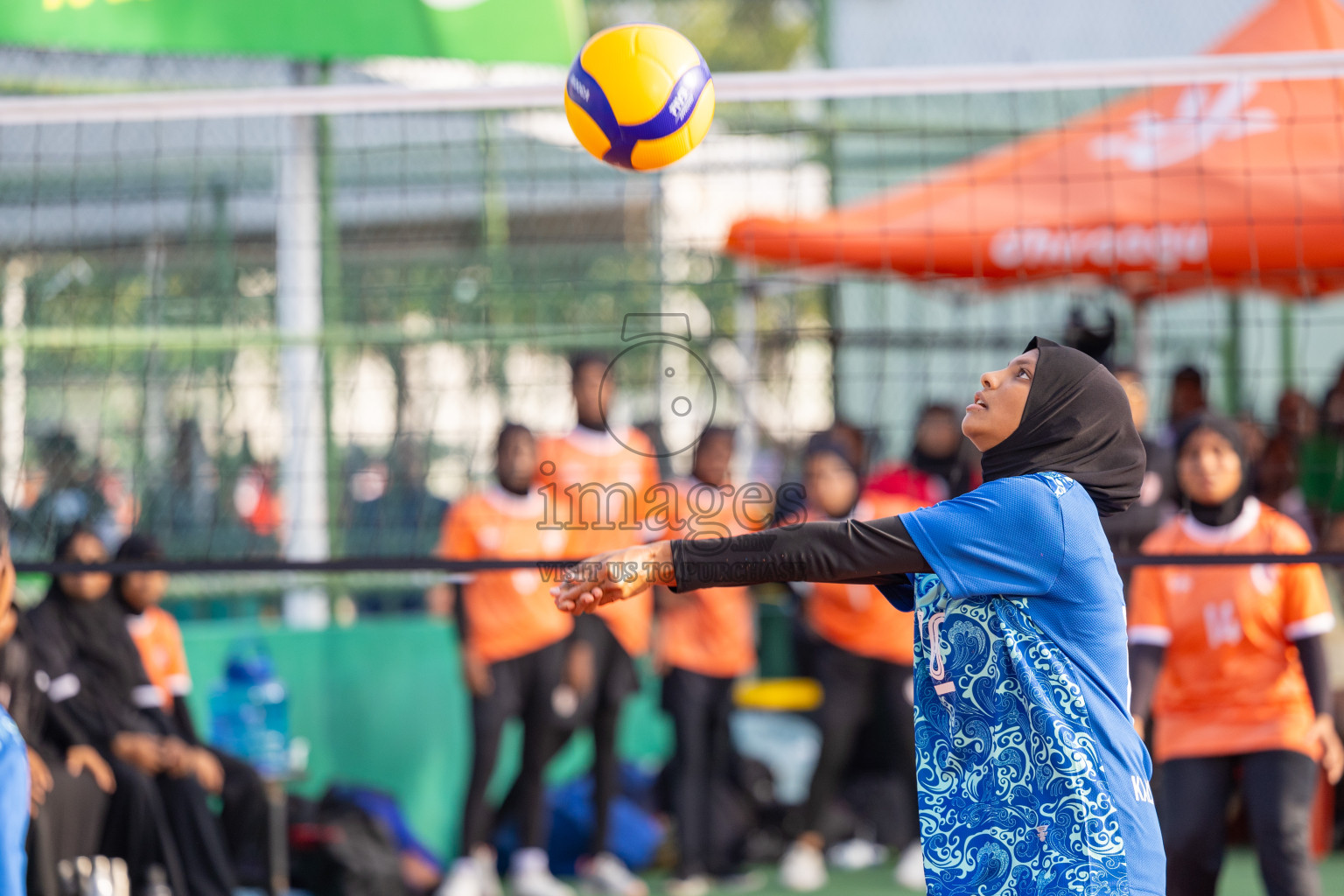 Day 6 of Interschool Volleyball Tournament 2024 was held in Ekuveni Volleyball Court at Male', Maldives on Thursday, 28th November 2024.
Photos: Ismail Thoriq / images.mv