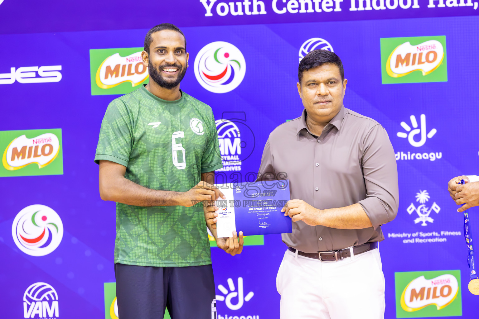 Final of MILO VAM Cup 2024 (Men's Division) was held in Social Center Indoor Hall on Monday, 4th November 2024. 
Photos: Ismail Thoriq / images.mv