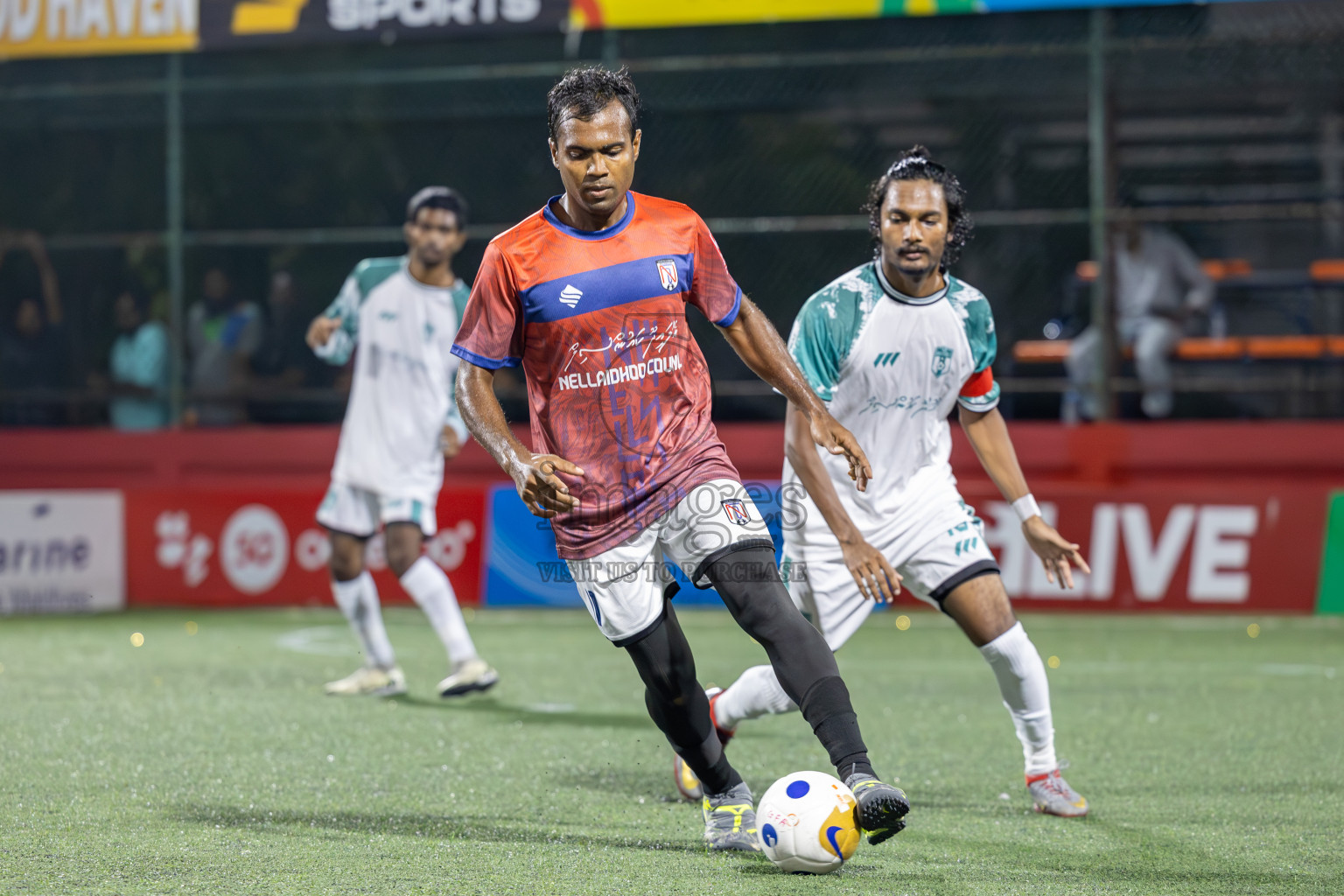 HDh Nellaidhoo vs HDh Kumundhoo in Day 1 of Golden Futsal Challenge 2025 on Sunday, 5th January 2025, in Hulhumale', Maldives
Photos: Ismail Thoriq / images.mv