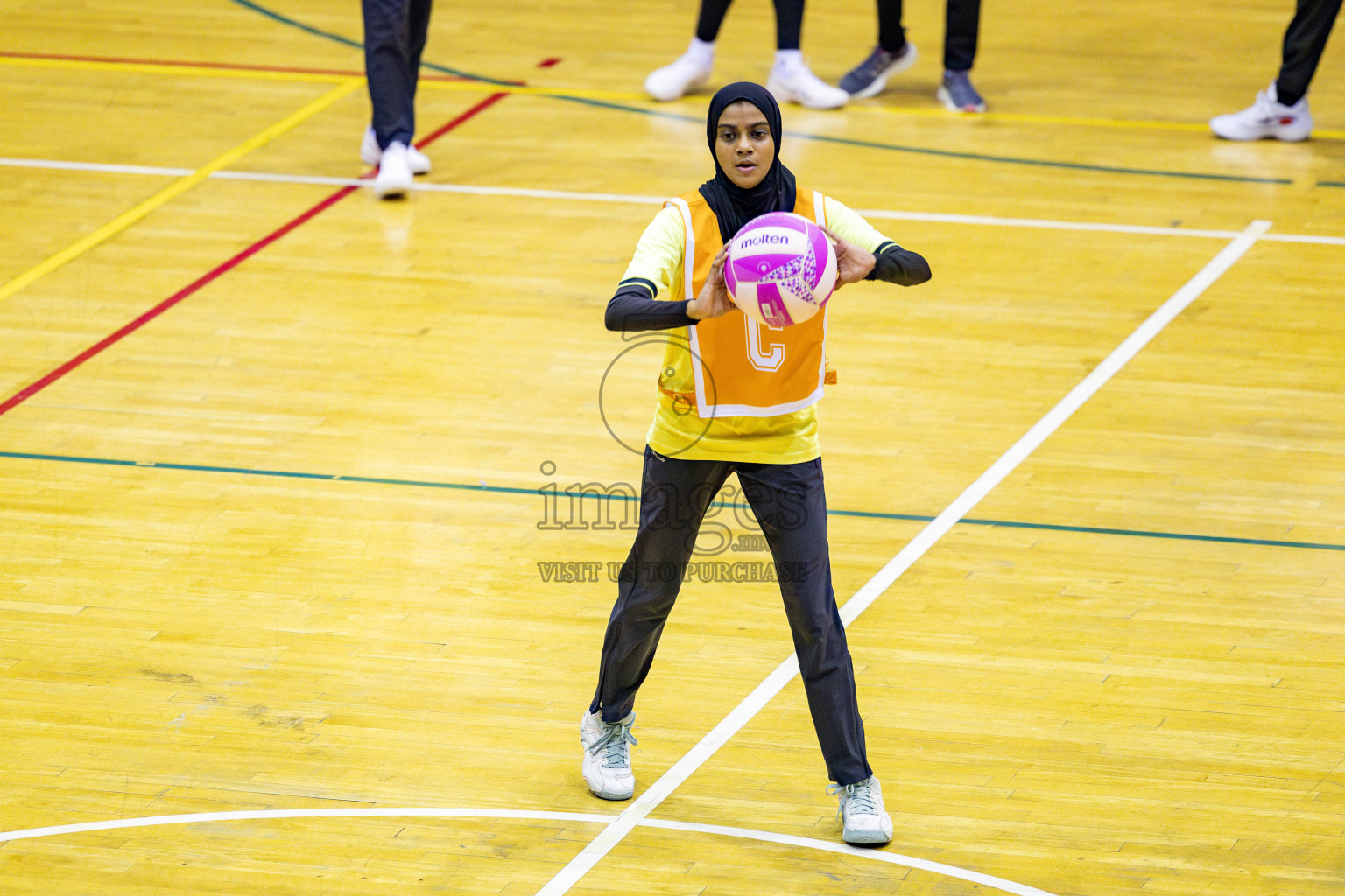 Kulhudhuffushi Youth & Recreation Club vs SC Shining Star in Division 1 of National Netball Tournament 2025 held in Social Center at Male', Maldives on Sunday, 25th May 2025. Photos: Hassan Simah / images.mv