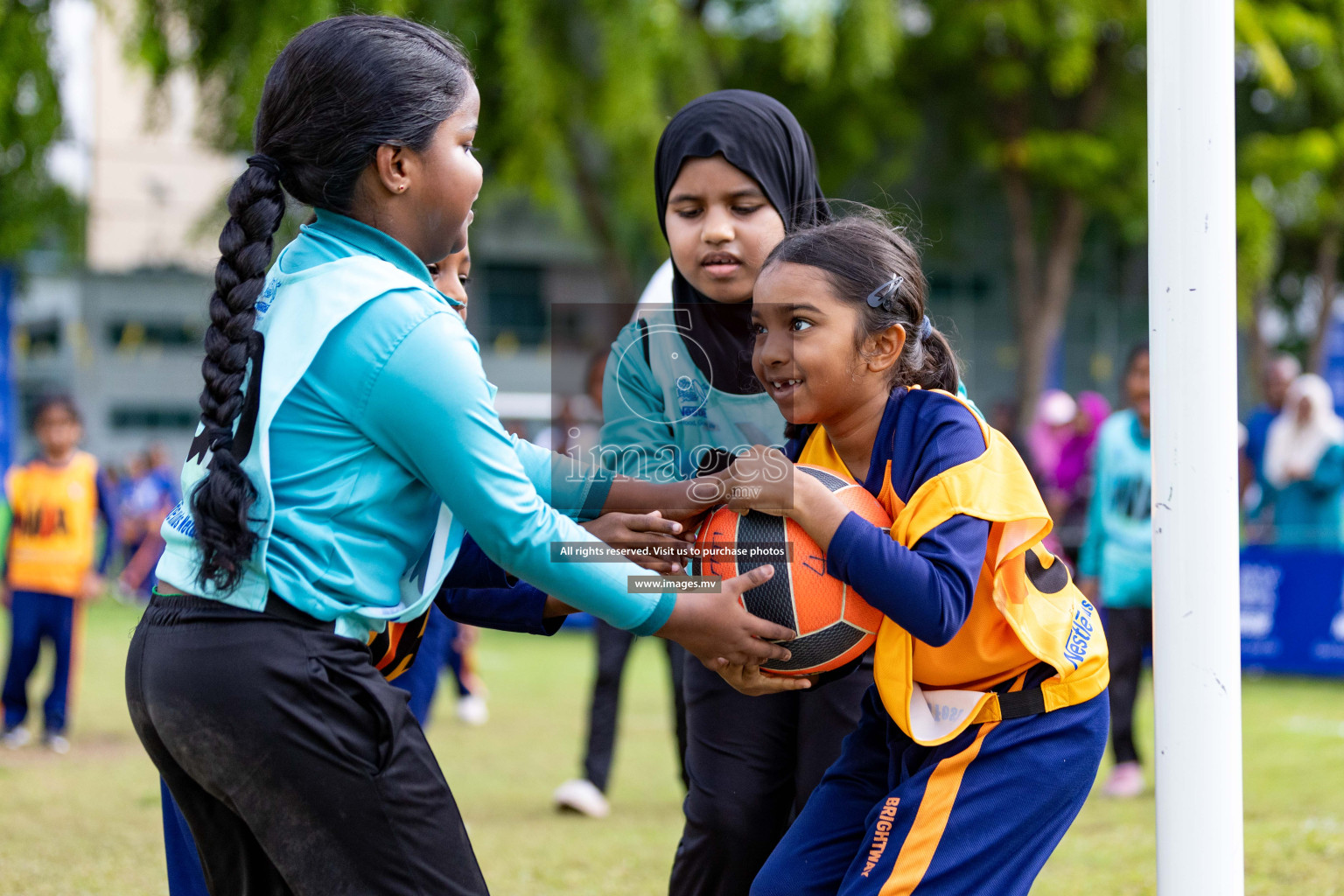 Day 2 of Nestle' Kids Netball Fiesta 2023 held in Henveyru Stadium, Male', Maldives on Thursday, 1st December 2023. Photos by Nausham Waheed / Images.mv