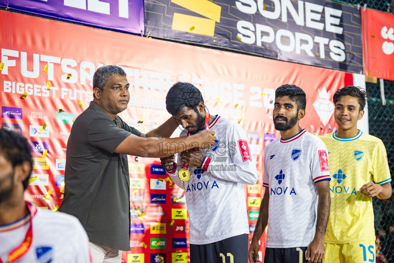 Dh Kudahuvadhoo vs Dh Maaenboodhoo in Dhaalu Atoll Finals in Day 25 of Golden Futsal Challenge 2025 was held on Wednesday , 28th January 2025, in Hulhumale', Maldives. Photos: Abdulla Abeed / images.mv