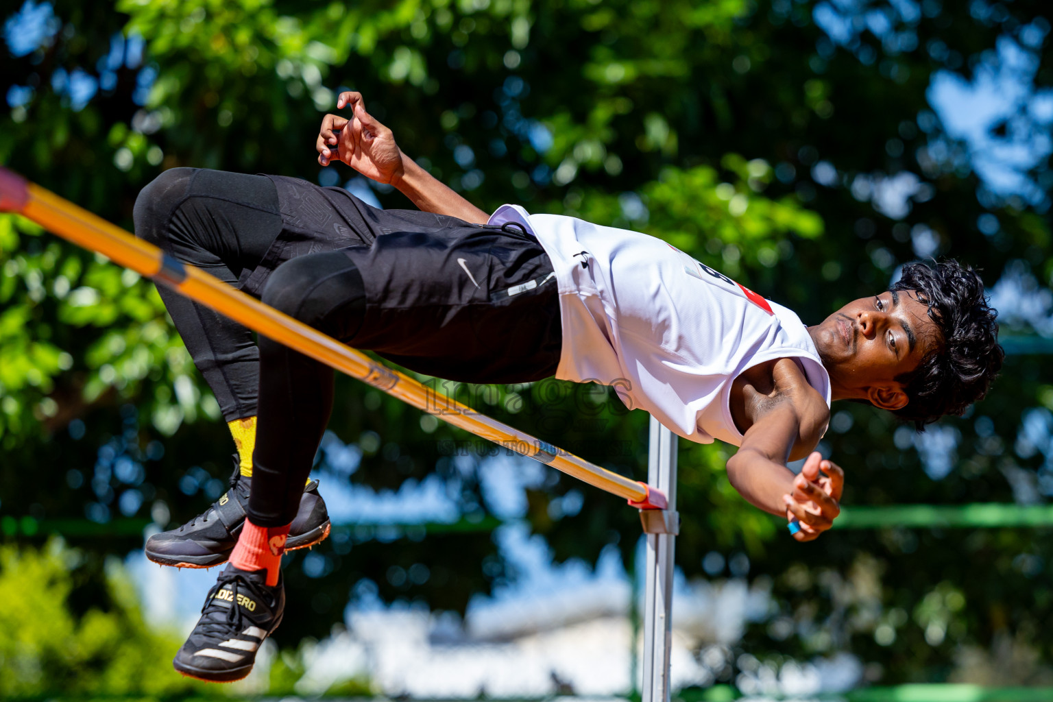 Day 1 of Inter-school Athletics Championship 2025 held in Ekuveni Synthetic Track, Male', Maldives on Monday, 06th October 2025. Photos by: Nausham Waheed / Images.mv