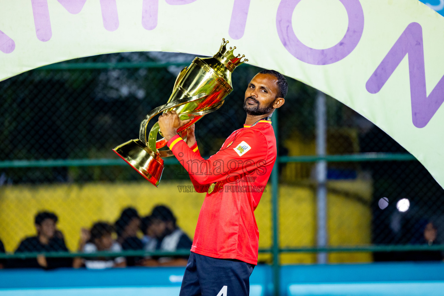 Dee Ess Kay vs Kovigoani in Final of Laamehi Dhiggaru Ekuveri Futsal Challenge 2024 was held on Wednesday, 31st July 2024, at Dhiggaru Futsal Ground, Dhiggaru, Maldives Photos: Nausham Waheed / images.mv