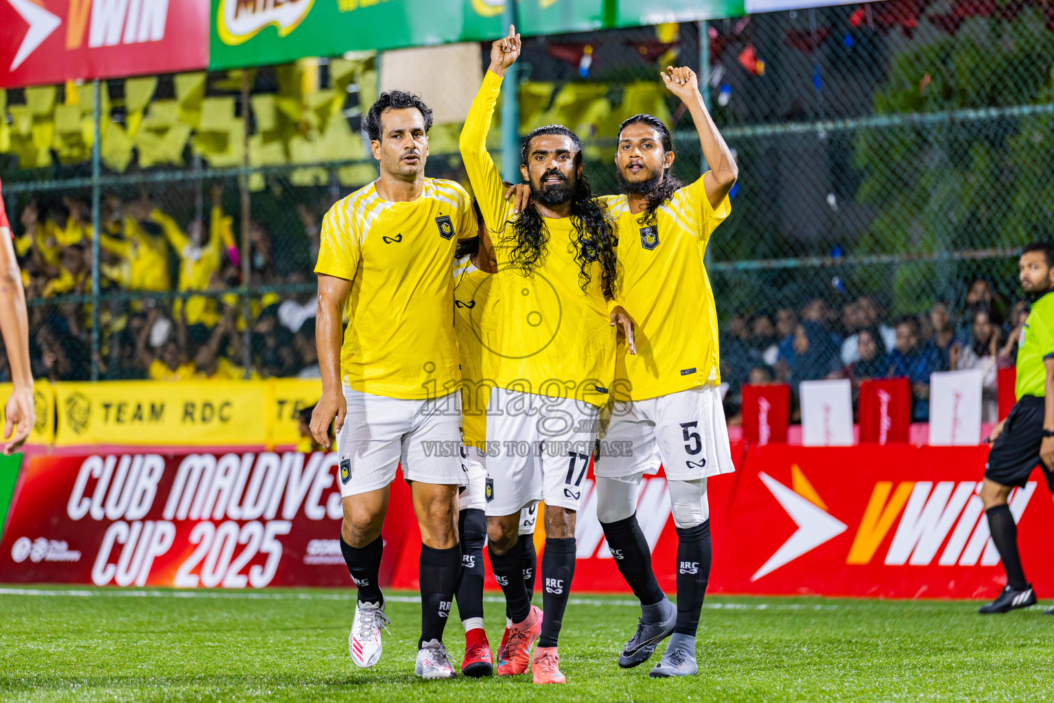 RRC vs Maldivian in Semi Finals of Club Maldives Cup 2025 was held in Rehendhi Futsal Ground, Hulhumale', Maldives on Monday, 20th October 2025. Photos: Ismail Areef Adam / images.mv