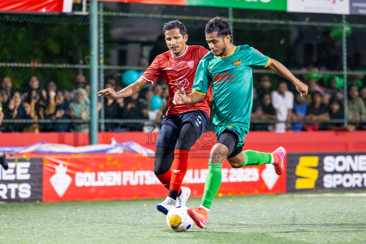 ADh Omadhoo vs ADh Mahibadhoo in Alifu Dhaalu Atoll Final on Day 23 of Golden Futsal Challenge 2025 was held on Monday , 27th January 2025, in Hulhumale', Maldives.
Photos: Ismail Thoriq / images.mv