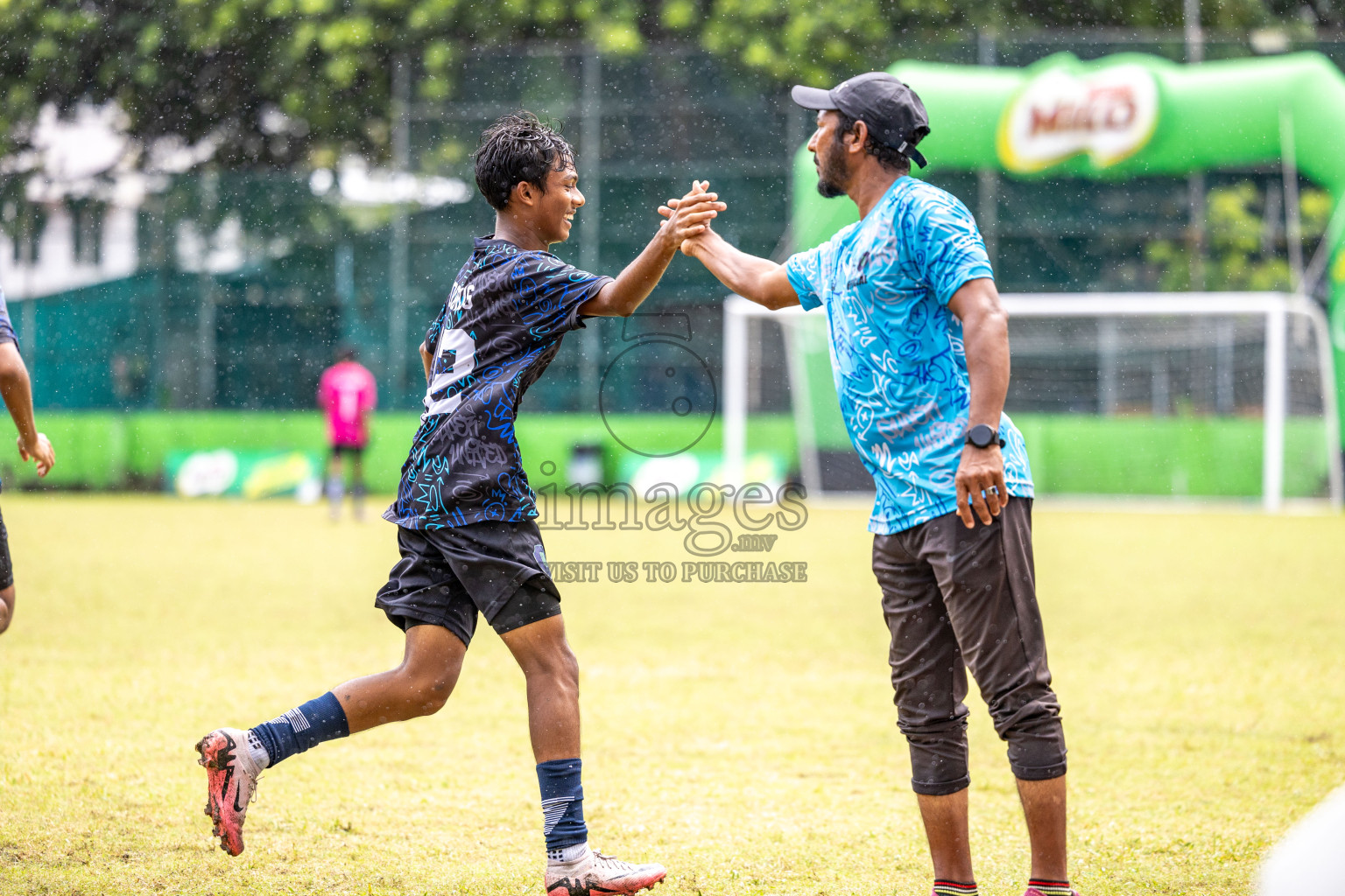 Day 4 of MILO Academy Championship 2024 (U-14) was held in Henveyru Stadium, Male', Maldives on Sunday, 3rd November 2024.
Photos: Ismail Thoriq /  Images.mv