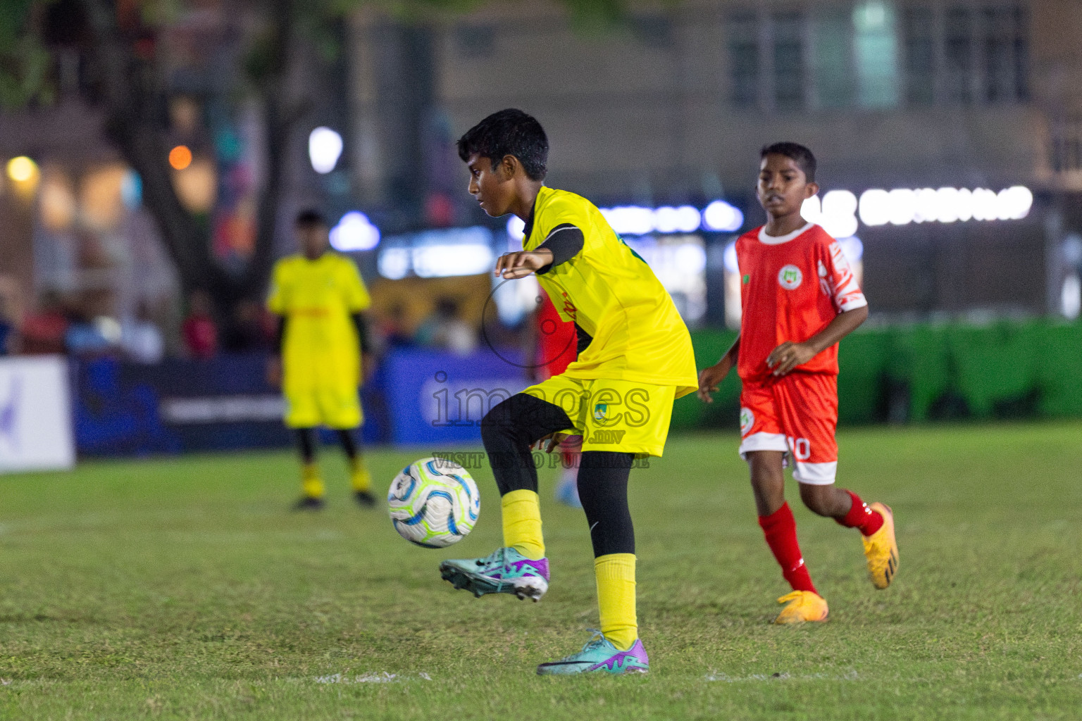 Maziya vs Hurriya (U12) in Day 4 of Dhivehi Youth League 2024 held at Henveiru Stadium on Thursday, 28th November 2024. Photos: Shuu Abdul Sattar/ Images.mv