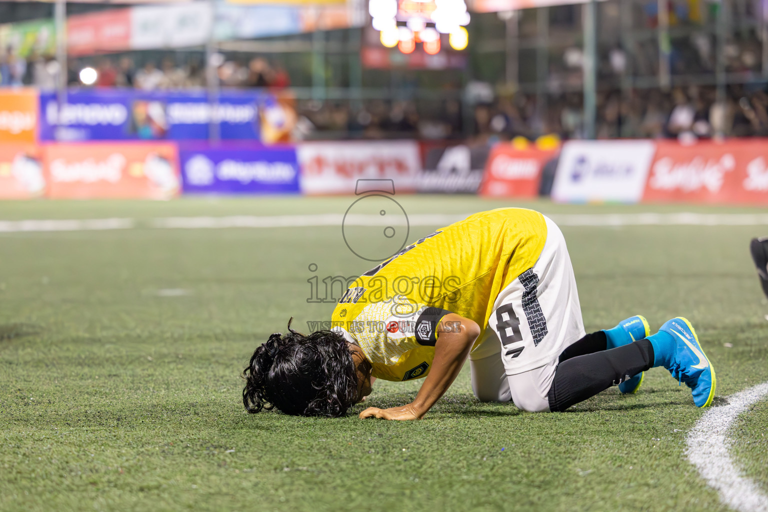 RRC vs MPL in Semi Finals of Club Maldives Cup 2024 held in Rehendi Futsal Ground, Hulhumale', Maldives on Monday, 14th October 2024. Photos: Ismail Thoriq / images.mv