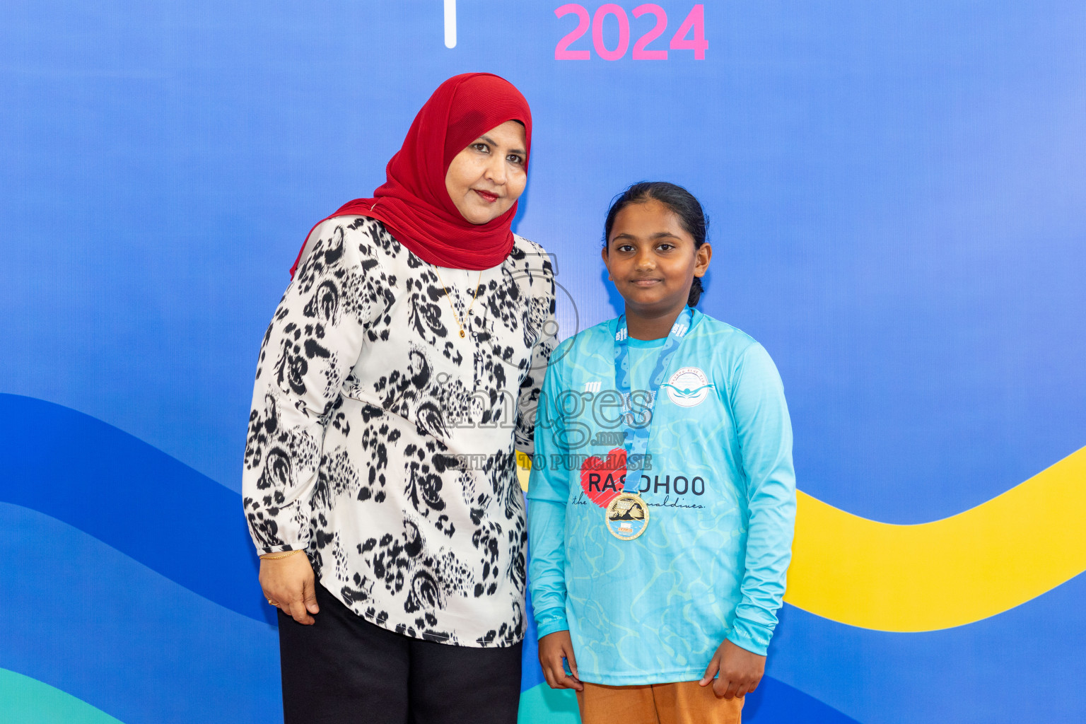 Closing of BML 5th National Swimming Kids Festival 2024 held in Hulhumale', Maldives on Saturday, 23rd November 2024.
Photos: Ismail Thoriq / images.mv