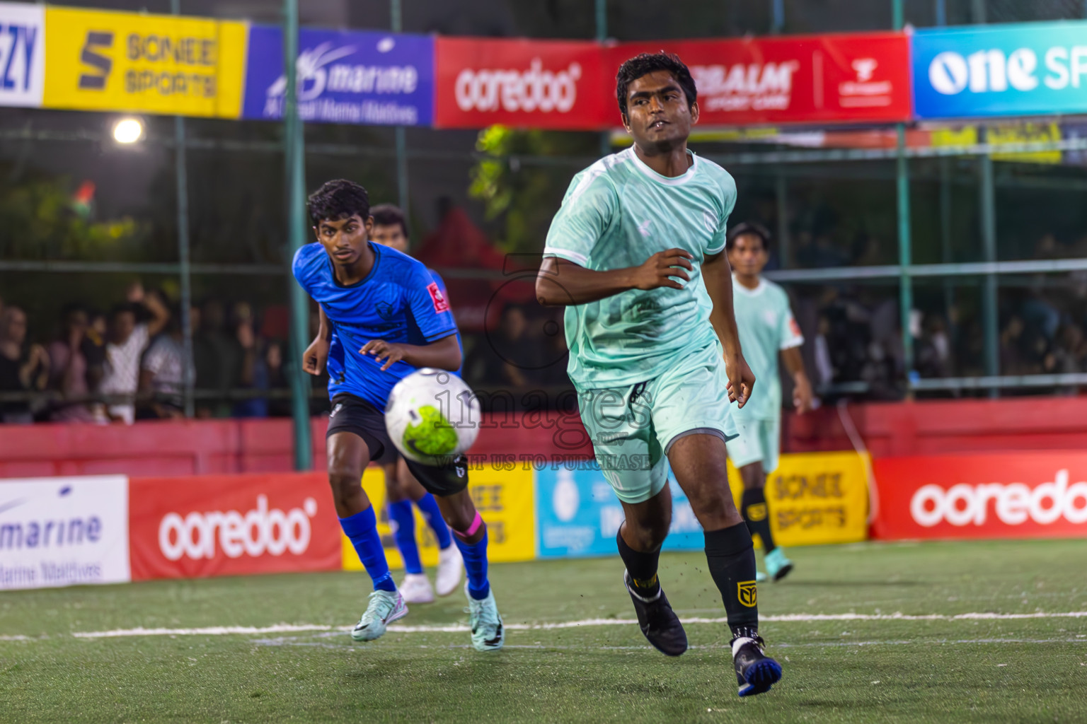 B Kendhoo vs B Thulhaadhoo in Day 21 of Golden Futsal Challenge 2024 was held on Sunday , 4th February 2024 in Hulhumale', Maldives
Photos: Ismail Thoriq / images.mv