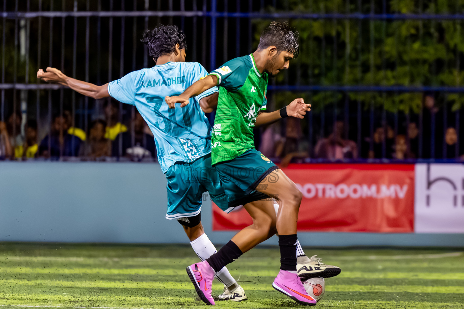 Maalhos vs Kamadhoo in Day 2 of Better in Baa Futsal Fiesta 2025 Men's division held in B. Eydhafushi, Maldives on Thursday, 6th November 2025. Photos: Nausham Waheed / images.mv