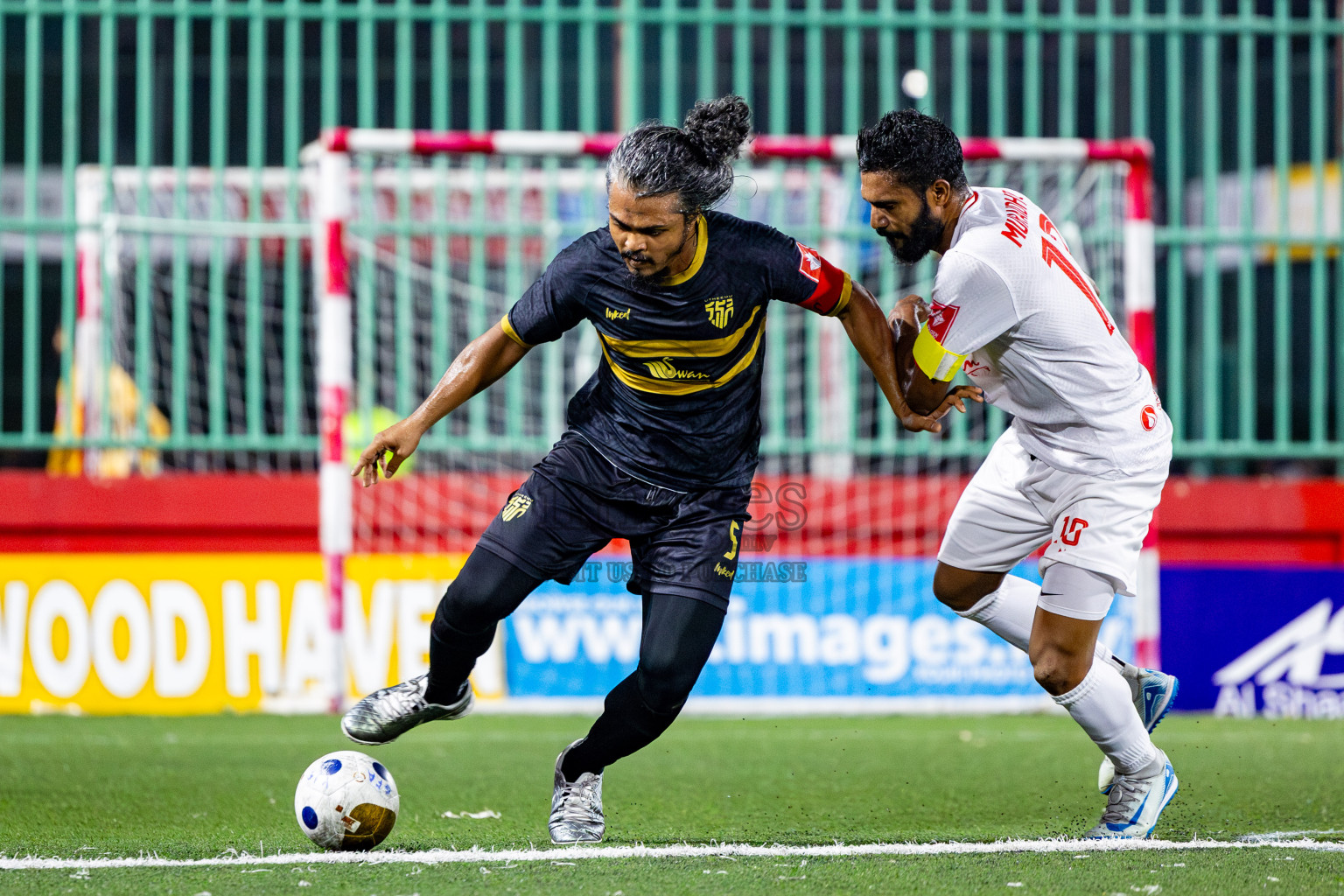 HA Utheemu vs HA Muraidhoo in Day 13 of Golden Futsal Challenge 2025 was held on Friday, 17th January 2025, in Hulhumale', Maldives. Photos: Nausham Waheed / images.mv