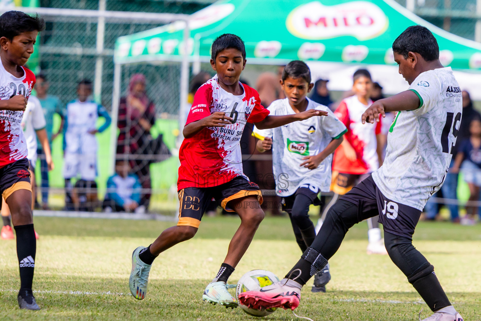 Day 1 of MILO Academy Championship 2025 (U-12) was held at Henveiru Stadium in Male', Maldives on Thursday, 1st May 2025. Photos: Nausham Waheed / images.mv
