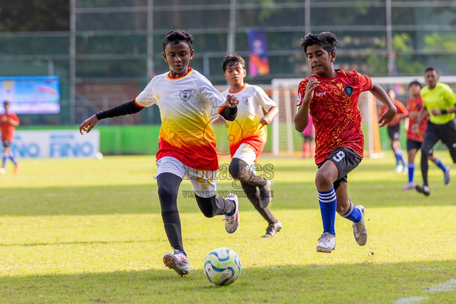 Club Eagles vs Super United Sports (U12) in Day 4 of Dhivehi Youth League 2024 held at Henveiru Stadium on Thursday, 28th November 2024. Photos: Shuu Abdul Sattar/ Images.mv