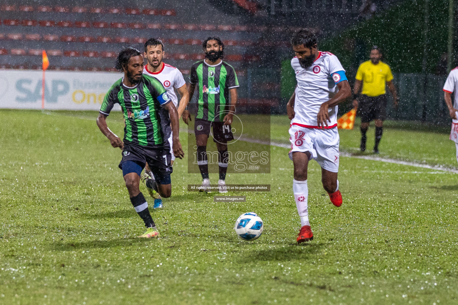 JJ Sports Club vs Buru Sports Club in the 2nd Division 2022 on 18th July 2022, held in National Football Stadium, Male', Maldives Photos: Hassan Simah / Images.mv