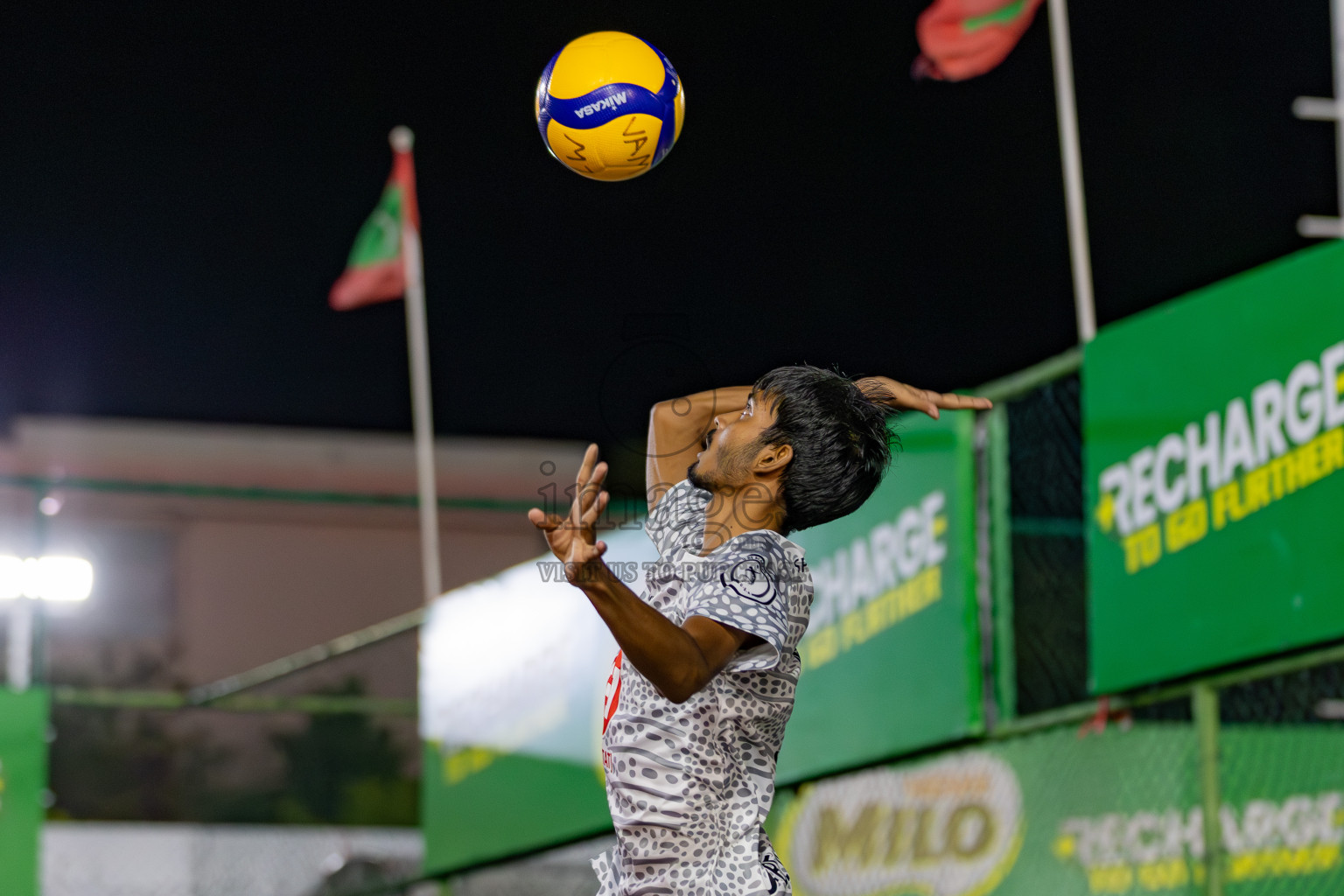 Maathoda Sports Club vs Sports Club City in the Finals of Milo National Junior Volleyball Championship 2025 Men's Division was held on Sunday, 30th November 2025 at Ekuveni Turf Court Male', Maldives. Photos: Areef Adam / images.mv