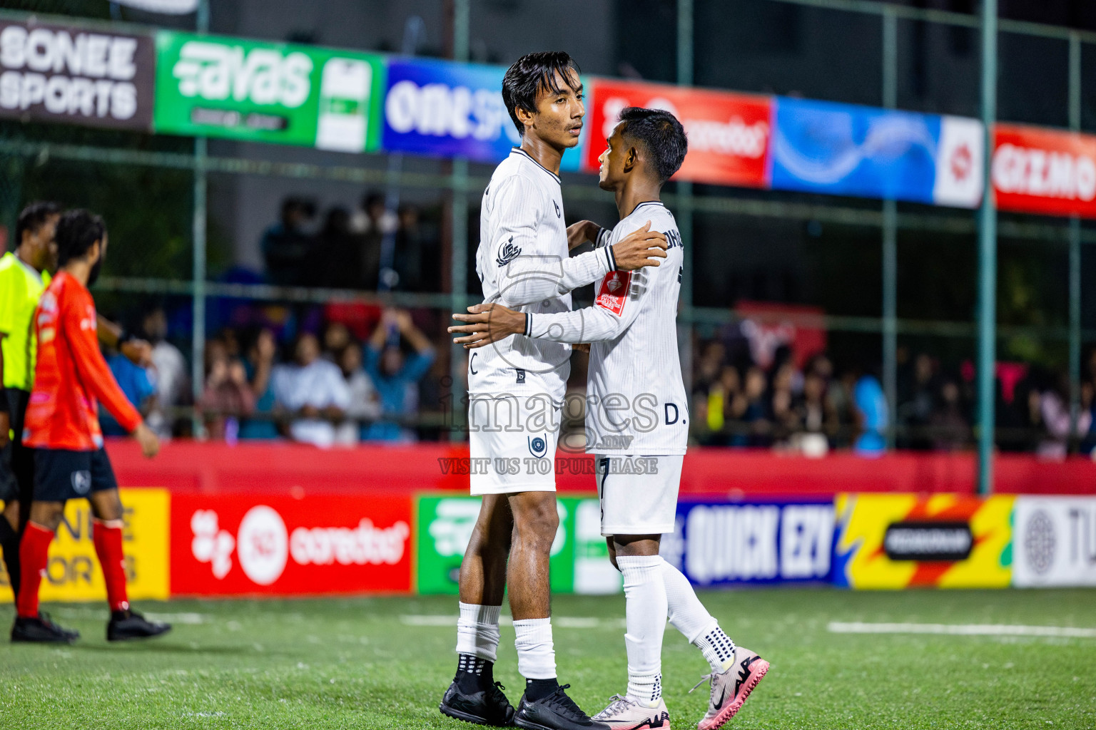 SH Kanditheemu vs R Dhuvaafaru in Zone round Day 27 of Golden Futsal Challenge 2025 was held on Friday , 31st January 2025, in Hulhumale', Maldives. Photos: Nausham Waheed / images.mv