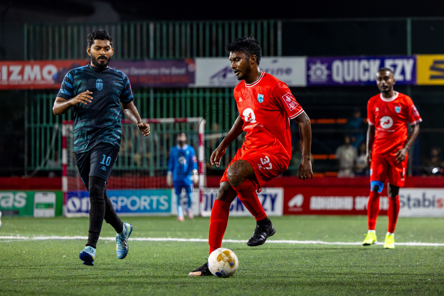 Th Buruni vs Th Gaadhiffushi in Day 18 of Golden Futsal Challenge 2025 was held on Wednesday, 22nd January 2025, in Hulhumale', Maldives. Photos: Nausham Waheed / images.mv
