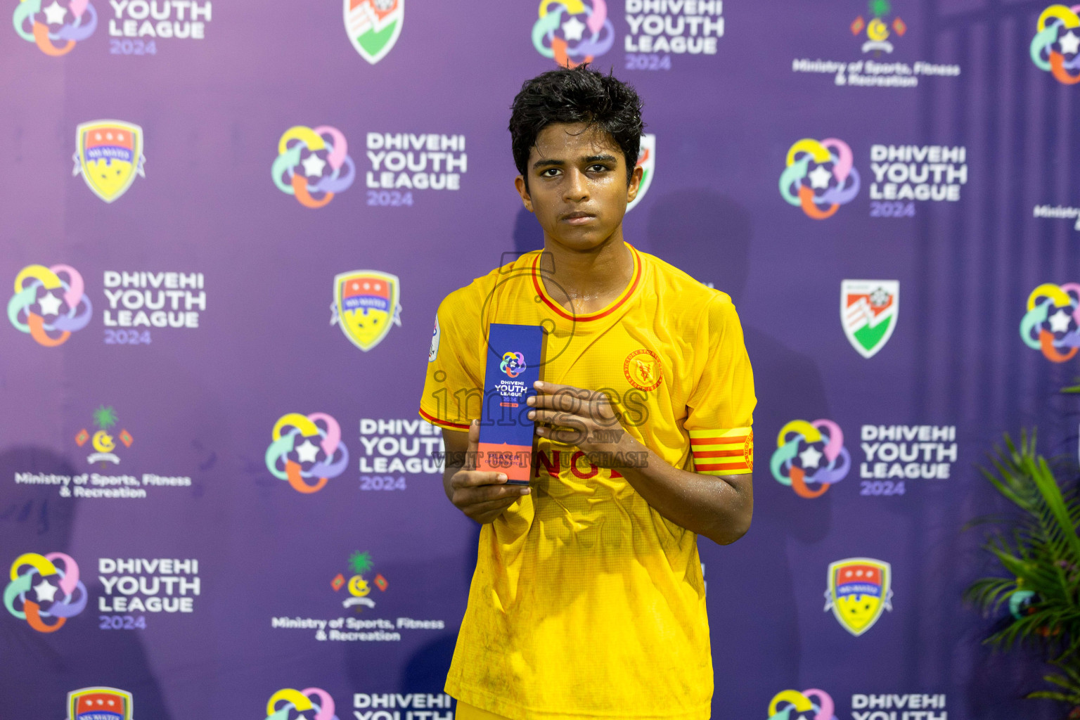 United Victory vs Victory Sports Club  (U14) in Day 5 of Dhivehi Youth League 2024 held at Henveiru Stadium on Friday 29th November 2024. Photos: Shuu Abdul Sattar/ Images.mv