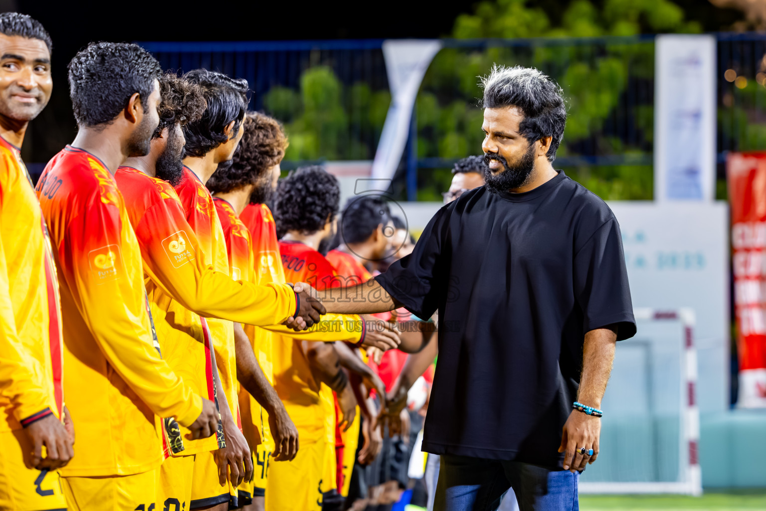Hithaadhoo vs Thulhaadhoo in Day 5 of Better in Baa Futsal Fiesta 2025 Men's division held in B. Eydhafushi, Maldives on Sunday, 9th November 2025. Photos: Nausham Waheed / images.mv