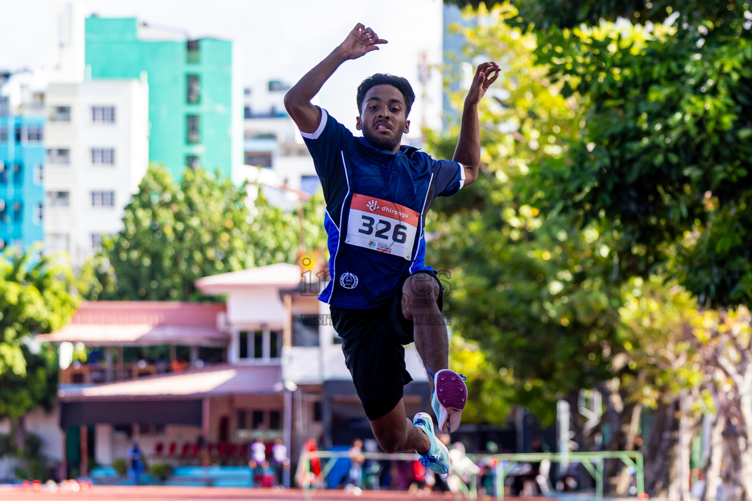Day 2 of Inter-school Athletics Championship 2025 held in Ekuveni Synthetic Track, Male', Maldives on Tuesday, 07th October 2025. Photos by: Nausham Waheed / Images.mv