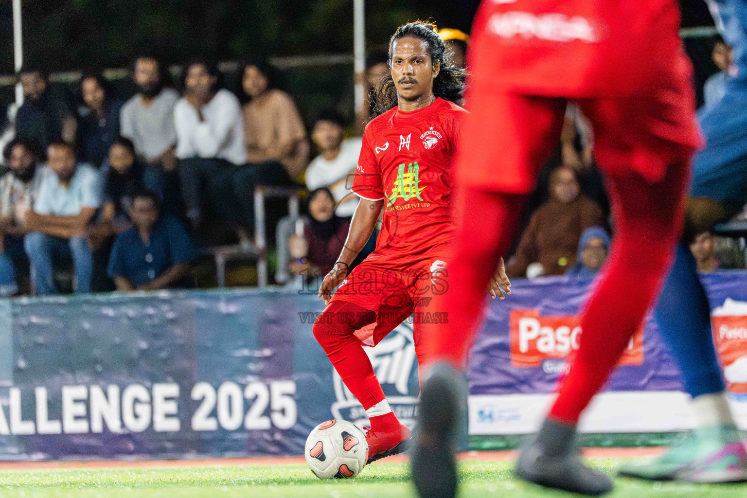 Kanmathi FC VS Maahinne United in Day 4 - Fonadhoo Youth Futsal Challenge 2025 held in Fonadhoo Futsal Stadium, L. Fonadhoo, Maldives on Wednesday, 29th October 2025 Photos: Arif Rasheed / images.mv