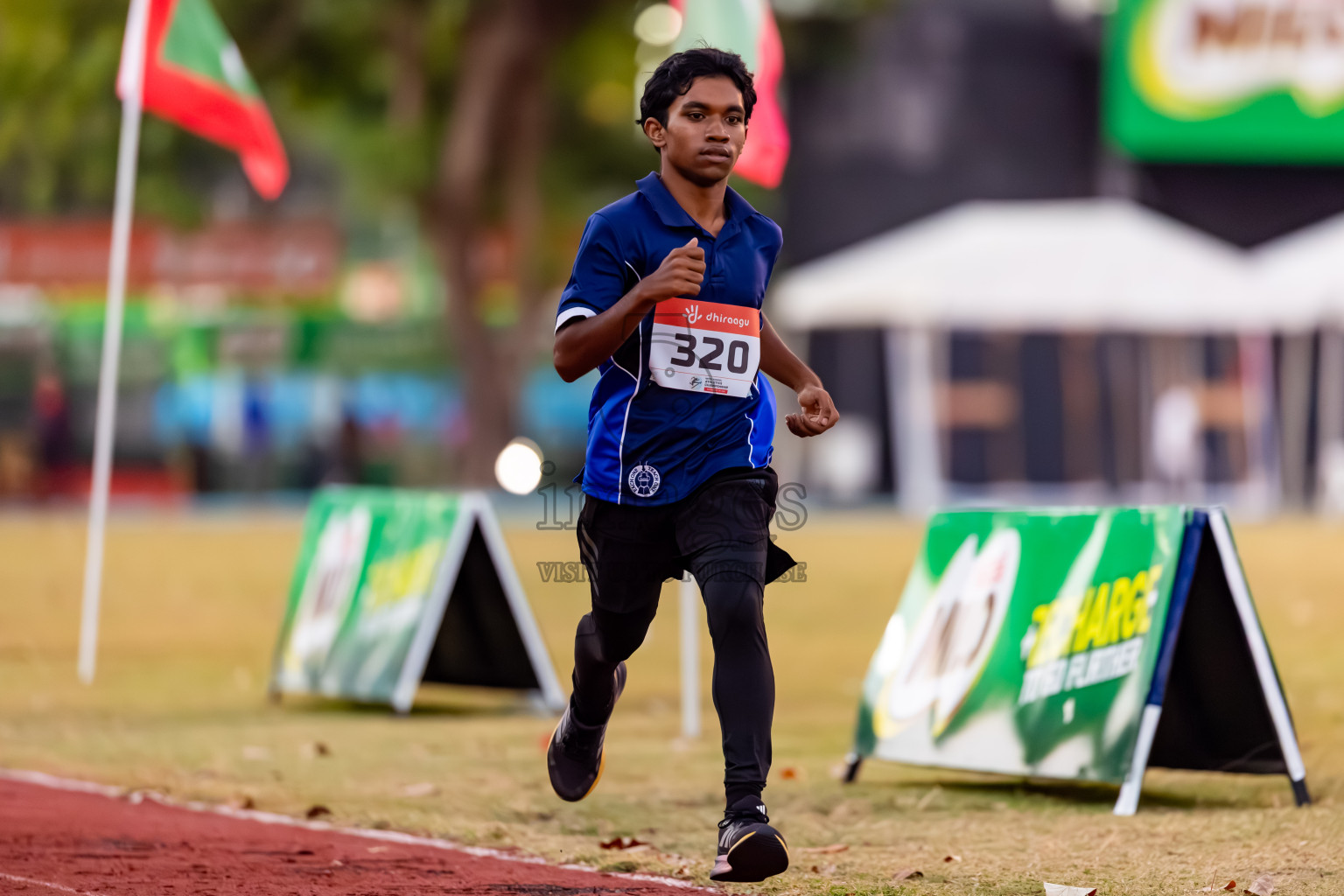 Day 4 of Inter-school Athletics Championship 2025 held in Ekuveni Synthetic Track, Male', Maldives on Thursday, 09th October 2025. Photos by: Nausham Waheed / Images.mv