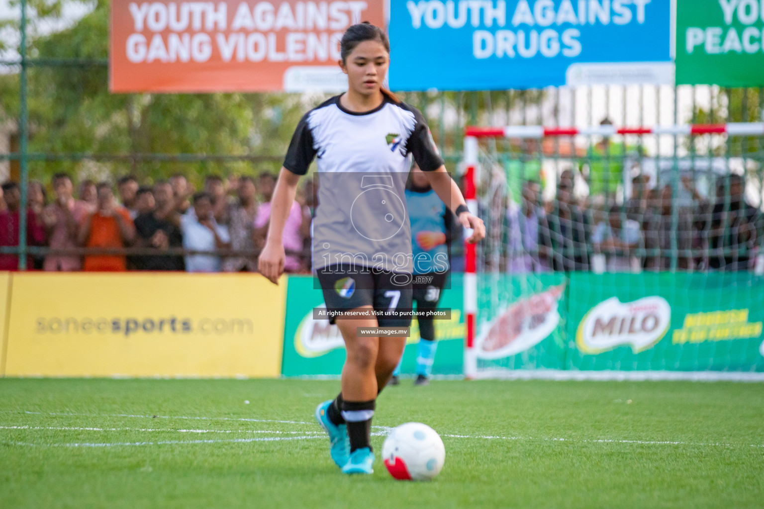 MPL vs DSC in Eighteen Thirty Women's Futsal Fiesta 2022 was held in Hulhumale', Maldives on Monday, 17th October 2022. Photos: Hassan Simah, Mohamed Mahfooz Moosa / images.mv