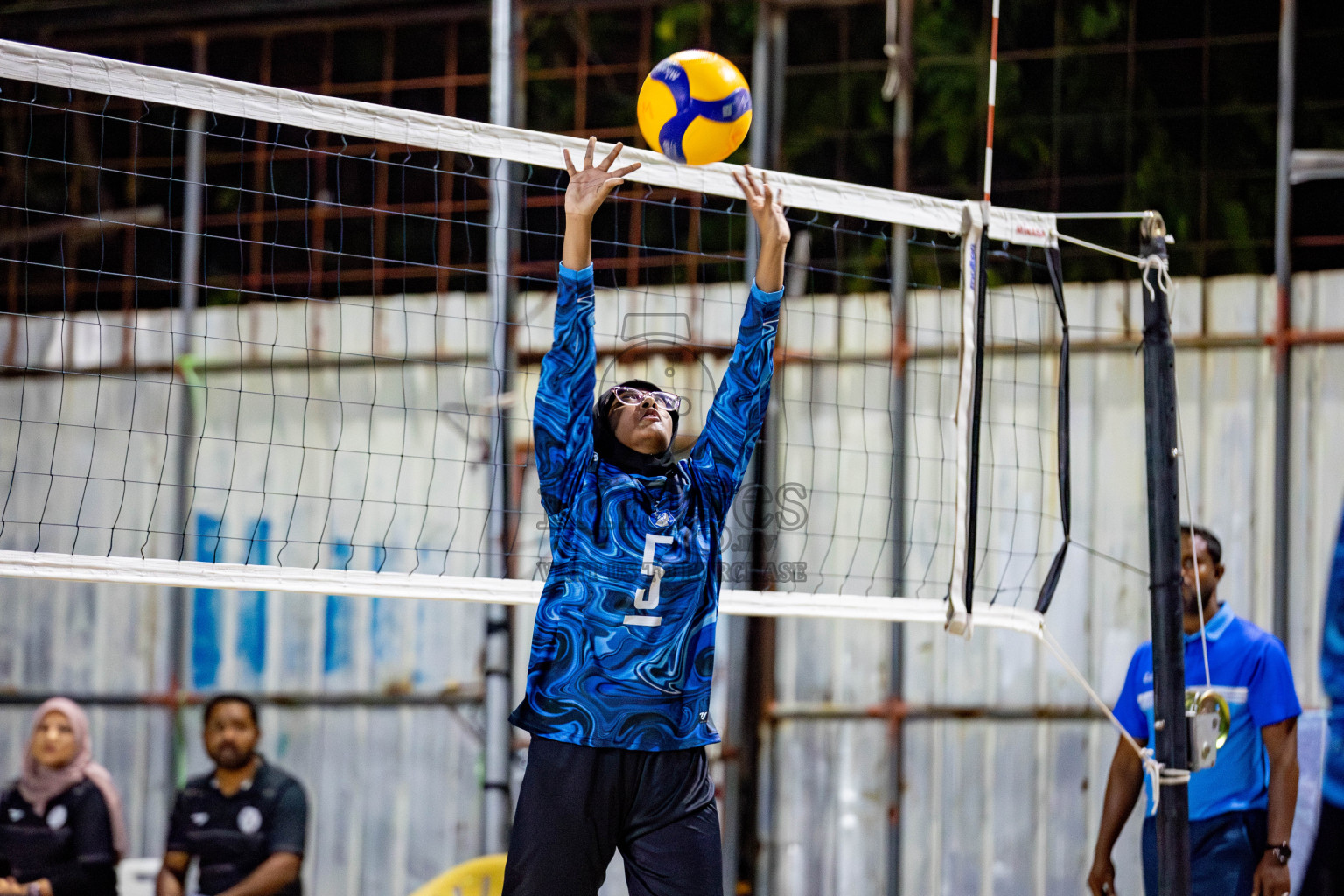 U19 Male and Atoll Girl's Finals in Day 9 of Interschool Volleyball Tournament 2024 was held in ABC Court at Male', Maldives on Saturday, 30th November 2024. Photos: Hassan Simah / images.mv